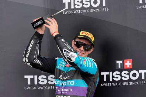 Espectacular podio de David Alonso en el GP de Silverstone de Moto2