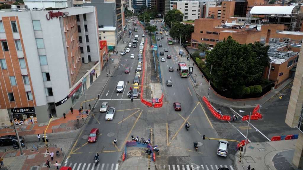 Las obras del Corredor Carrera Séptima avanzan hacia el sector de la Fundación Santa Fe y obligarán a nuevos cambios de movilidad.