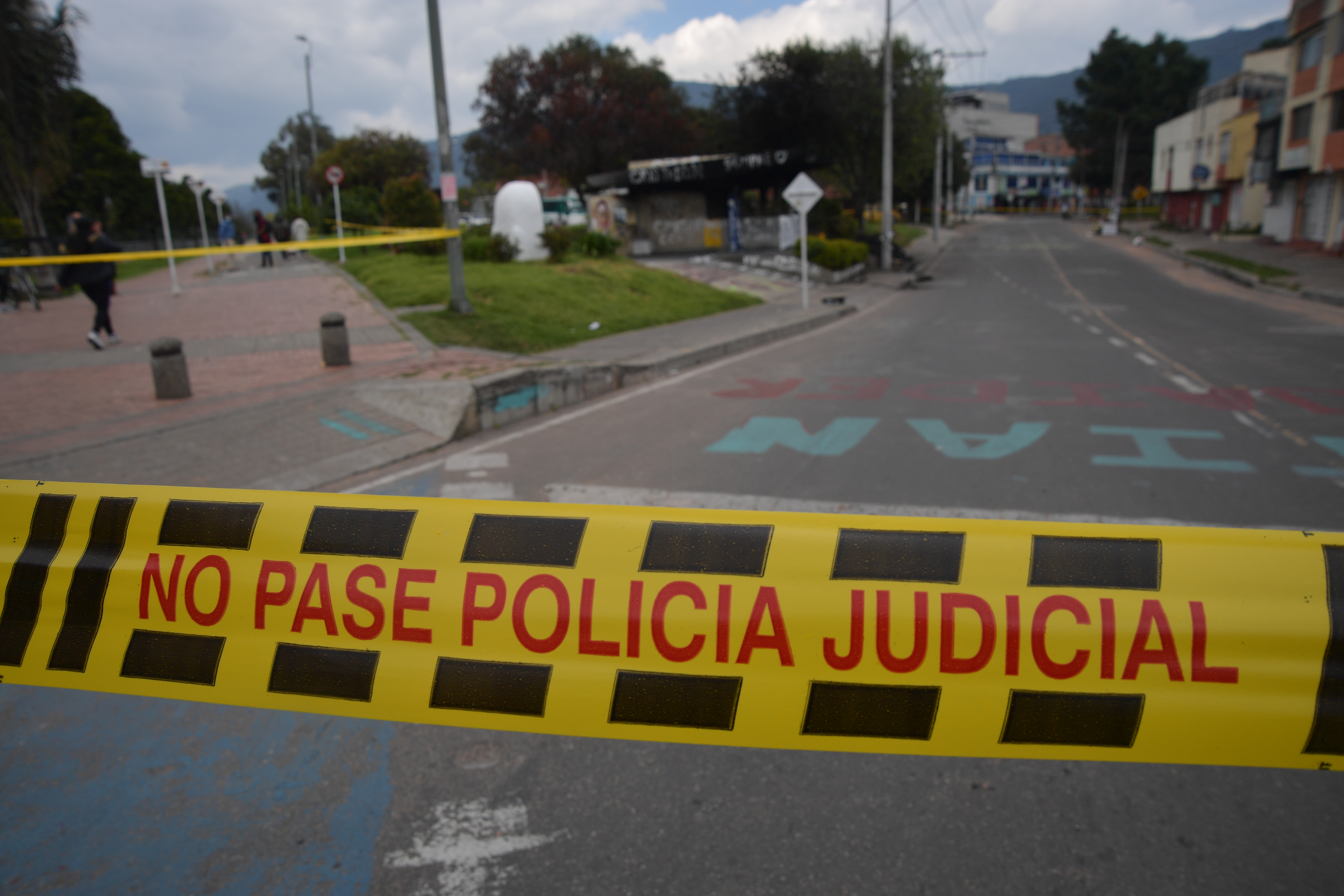 Fiscalía hace un croquis del lugar, dos días después de los disturbios y manifestaciones generados por la muerte de Javier Ordóñez Bermúdez a manos de dos policías del CAI de Villa Luz.