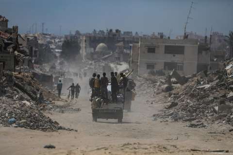 Israel intensifica su ofensiva y vuelve a atacar en Líbano, Gaza y Cisjordania