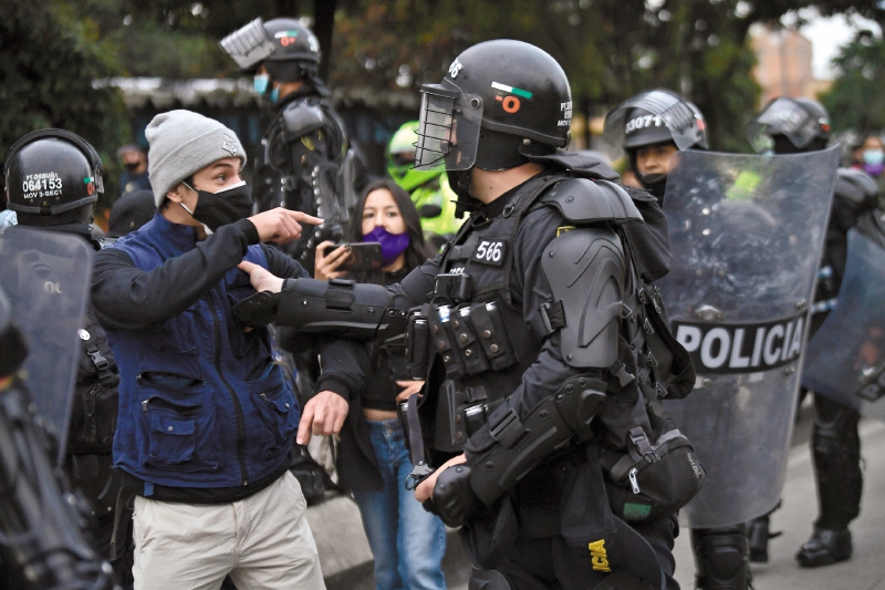 El Instituto de Estudios para el Desarrollo y la Paz (Indepaz) reconoce la muerte de 37 personas en el Paro Nacional.