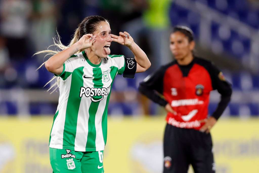 AMDEP9971. CALI (COLOMBIA), 05/10/2023.- Daniela Montoya de Nacional celebra un gol hoy, en un partido de la Copa Libertadores Femenina entre Caracas y Atlético Nacional en el estadio Pascual Guerrero en Cali (Colombia). EFE/ Ernesto Guzmán
