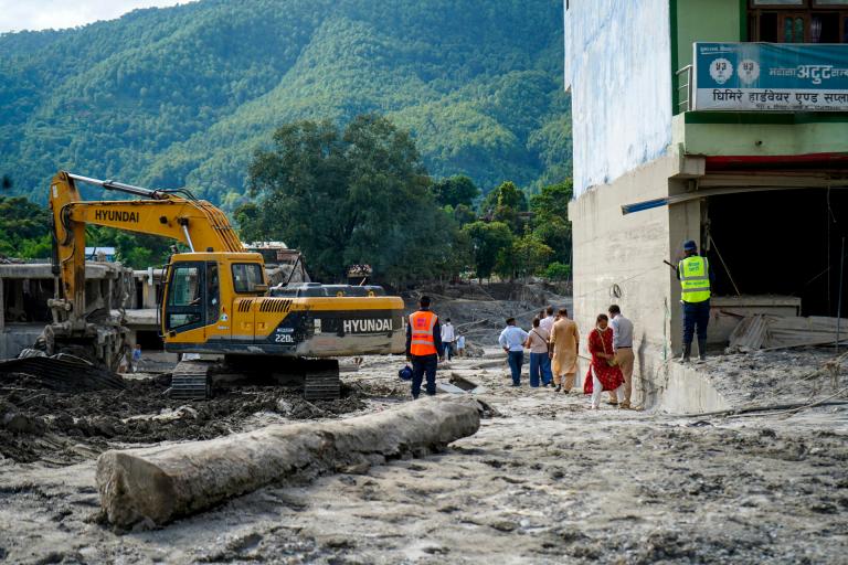 El deslave en Nepal deja más de 1.000 muertos: “Tengo la esperanza de encontrar sus cuerpos”