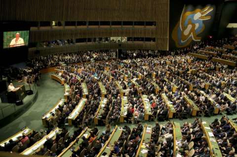 Ambicioso plan de desarrollo sostenible de la ONU apuesta acabar con la pobreza en 2030