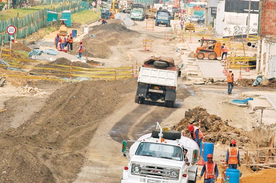 Las inversiones previstas en APP para obras demandarán recursos por $55 billones. /Archivo