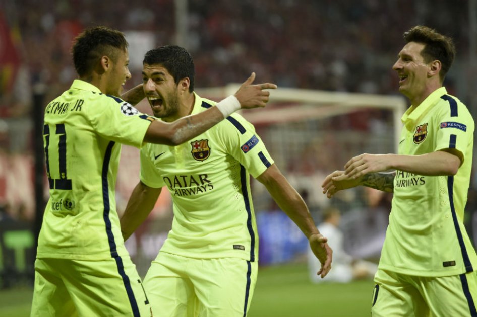 El tridente Neymar, Messi y Barcelona celebran uno de los goles de Barcelona contra Bayern Múnich. Foto: AFP