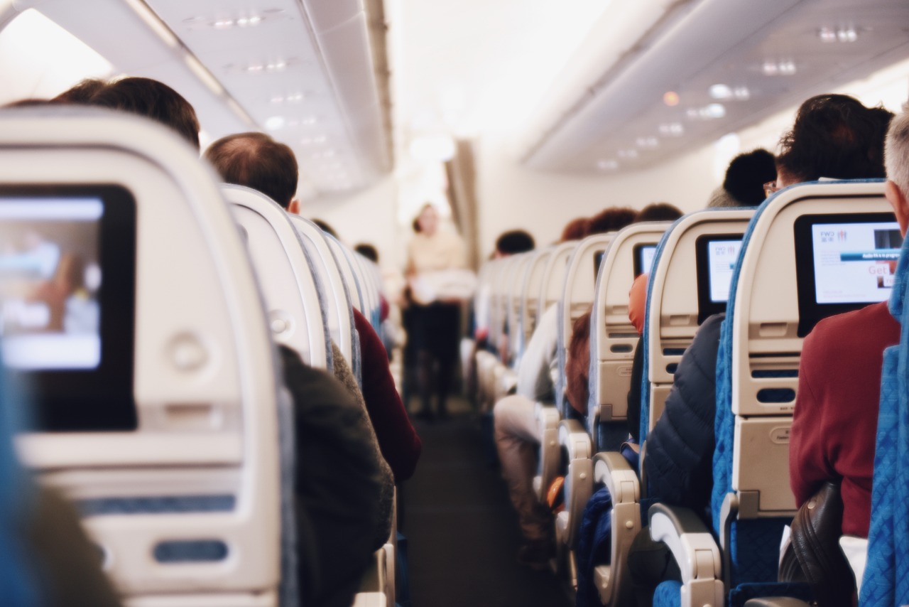 El presunto ladrón fue detenido en el interior del avión.