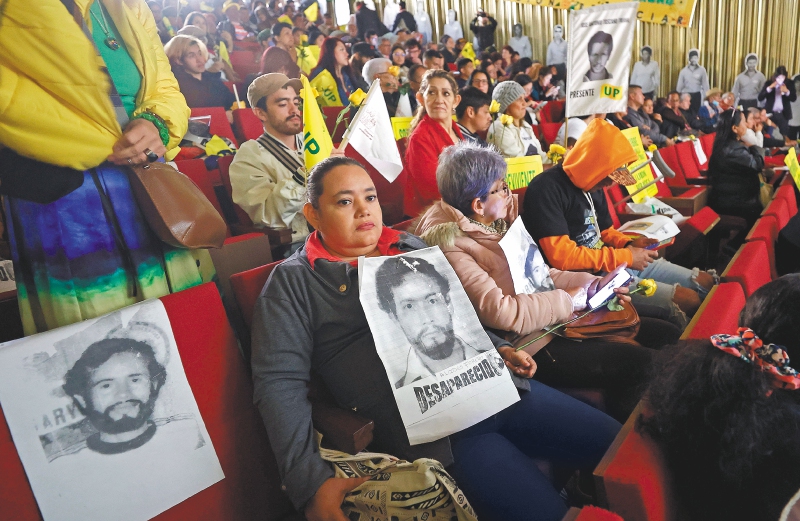 La Corte IDH aseguró que hay más de 6.000 víctimas del exterminio de la UP, cifra inferior a las 8.300 víctimas que ha determinado la JEP, que en su momento duplicó la cifra a la que había llegado el Centro de Memoria. ¿Por qué las diferencias? . EFE/ Mauricio Duenas Castaneda