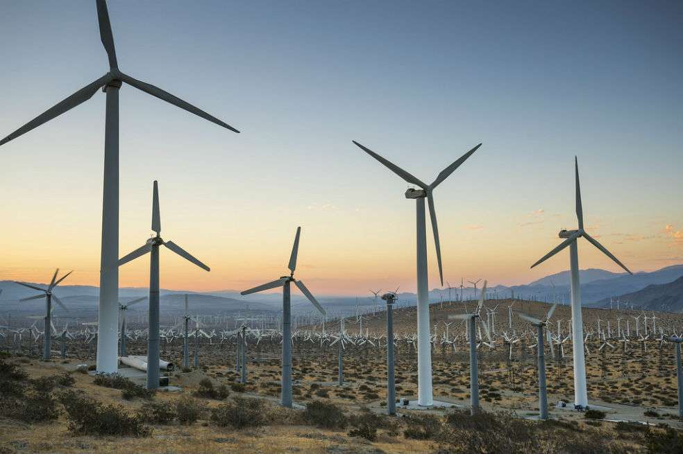 Campo dedicado a la energía eólica en California, Estados Unidos. / Flickr