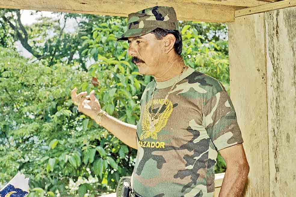 Luis Eduardo Cifuentes fue reclutado por el desaparecido jefe paramilitar Henry Pérez, en 1986. / Archivo