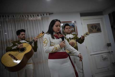 Serenatas virtuales: los mariachis se adaptaron a un Día de la Madre en cuarentena