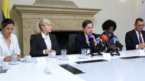 Cristo reiteró el compromiso del Gobierno en la ofensiva contra disidencias de ‘Mordisco’
