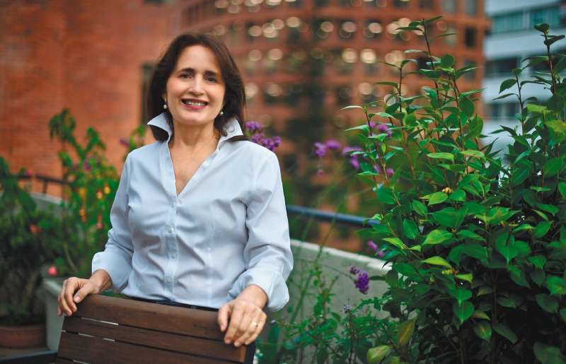Eliana Rivadeneira Dice que durante la pandemia las industrias creativas han ayudado a los seres humanos a sobrevivir y relucir en tiempos difíciles. / Óscar Pérez
