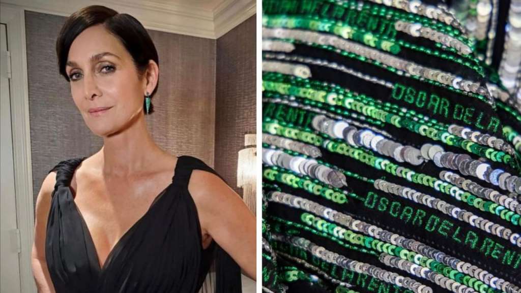 Carrie-Annie Moss fue vestida por Oscar de la Renta para la premier de The Matrix Resurrections.