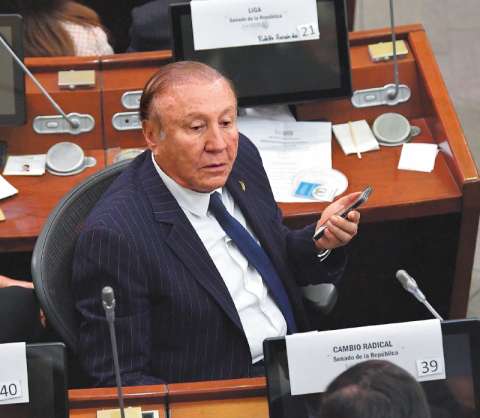 Rodolfo Hernández fue encontrado responsable por caso de corrupción