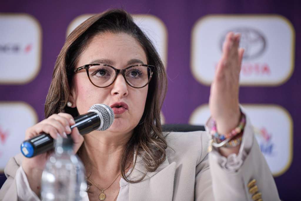 Luz Cristina López, ministra del deporte, les prometió a los paratletas trabajar para que no reduzcan el presupuesto de su cartera el año entrante.