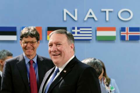 Pompeo se estrena en la OTAN y recalca la importancia de la Alianza para EEUU
