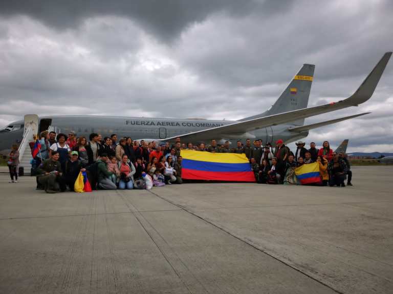Segundo vuelo humanitario desde Israel aterrizó en Bogotá
