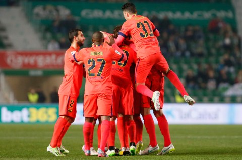 Barcelona goleó a Elche y jugará ante Atlético en la Copa del Rey