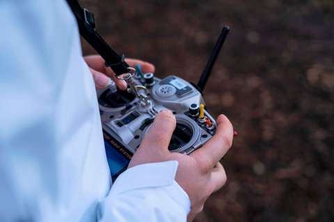 El vuelo de drones está prohibido en Colombia durante cuarentena