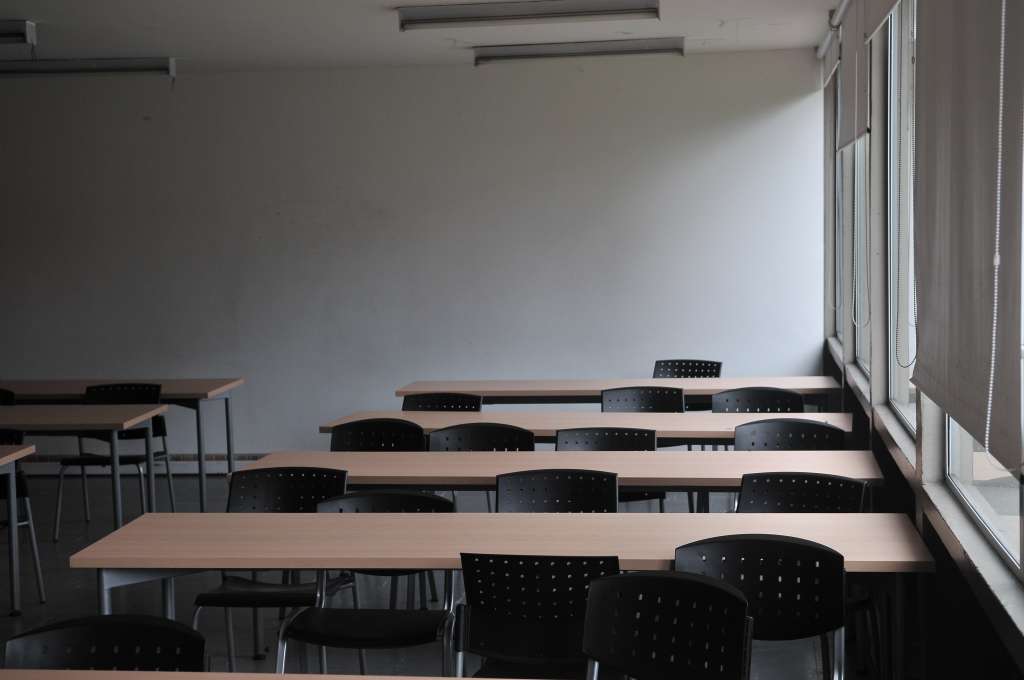 Aspectos del interior de esta universidad ubicada en Bogotá durante el regreso a clases, dentro de sus instalaciones se destaca la plaza del Che Guevara