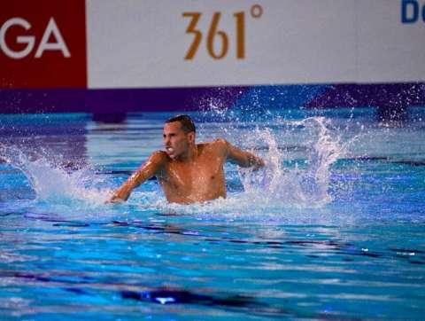 Gustavo Sánchez logró la medalla de oro en la Copa Mundial de Natación Artística