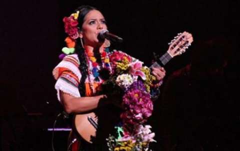Lila Downs se inspiró en el confinamiento para componer "El silencio"