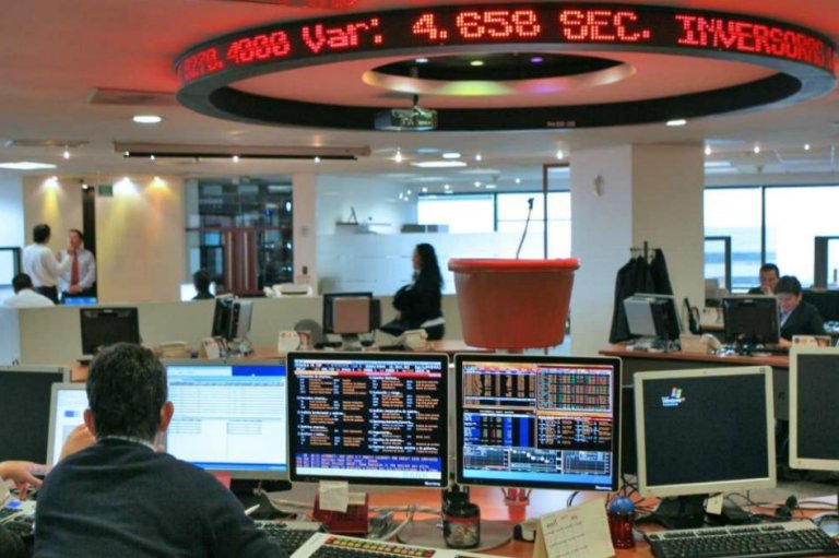 Bolsa de Colombia baja 1,59 % y siente efecto mundial