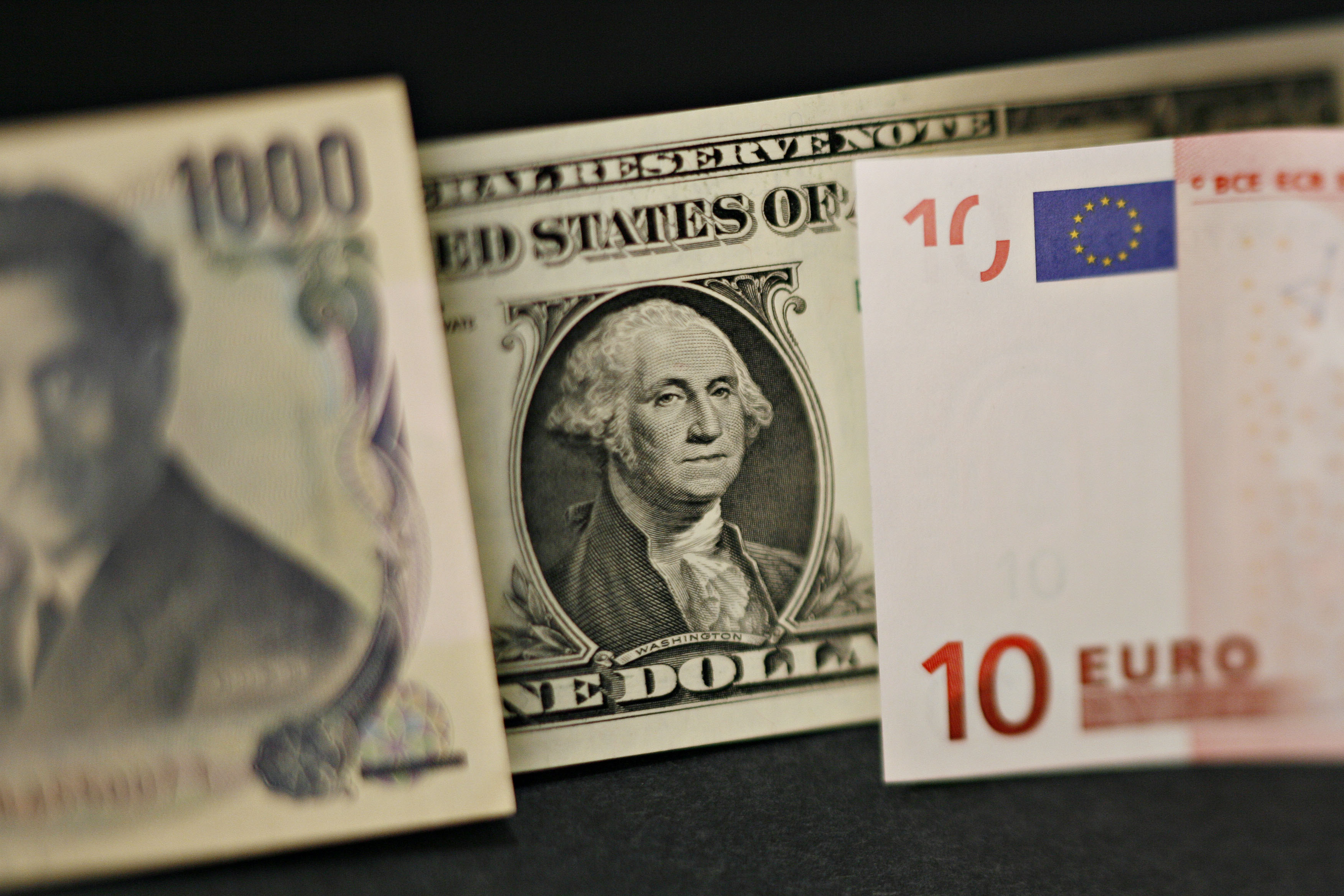 La Fed bajó sus tasas y el BCE haría lo mismo en el próximo mes. / Bloomberg News.