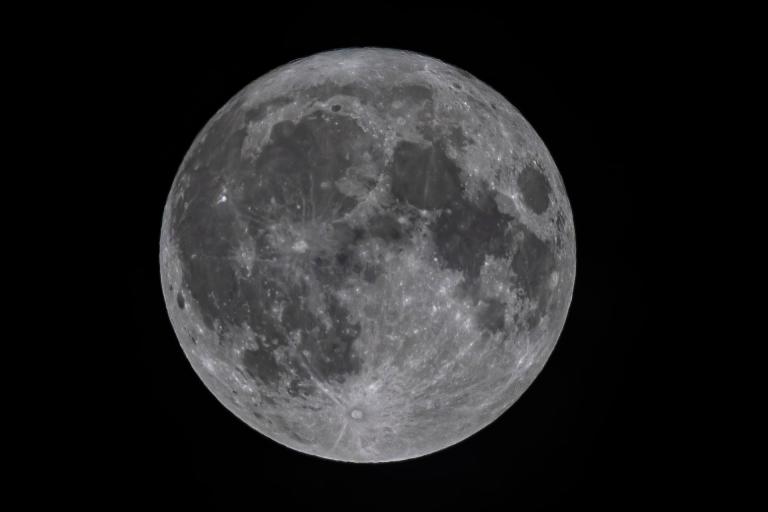 Este fin de semana China quiere hacer historia con una nueva misión a la Luna