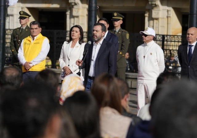 “Este es un país que respeta el proceso democrático y acata los resultados”: Alcalde