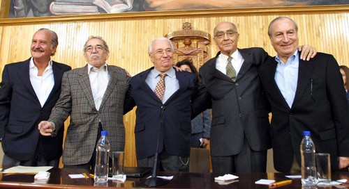 Carlos Fuentes, Gabriel García Márquez, Belisario Betancur, José Saramago y Tomás Eloy Martínez. / Cortesía