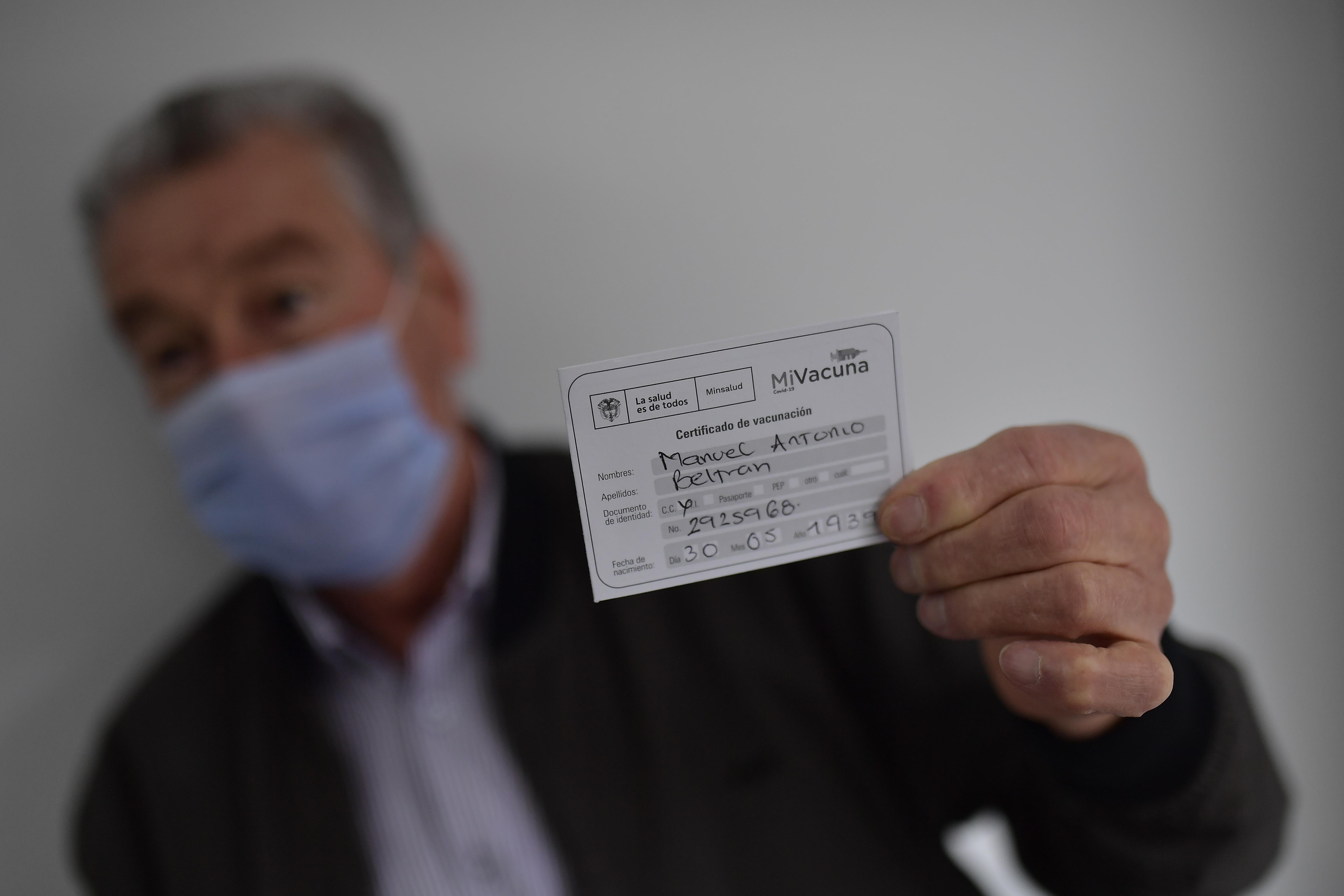 Jornada de vacunación para personas de la tercera edad o adulto mayor en la ciudad de Bogotá contra el Covid - 19