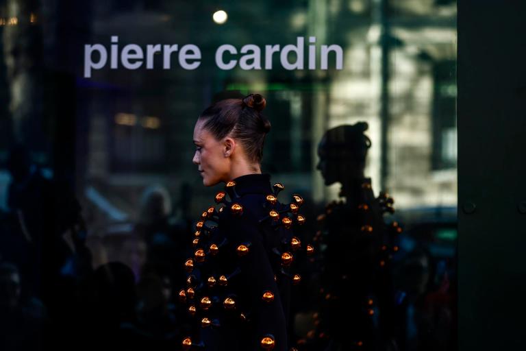 El eclecticismo de Pierre Cardin cerró la semana de la moda de París