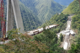 Concluyeron, en España, ensayos de armaduras y cables de acero del puente Chirajara