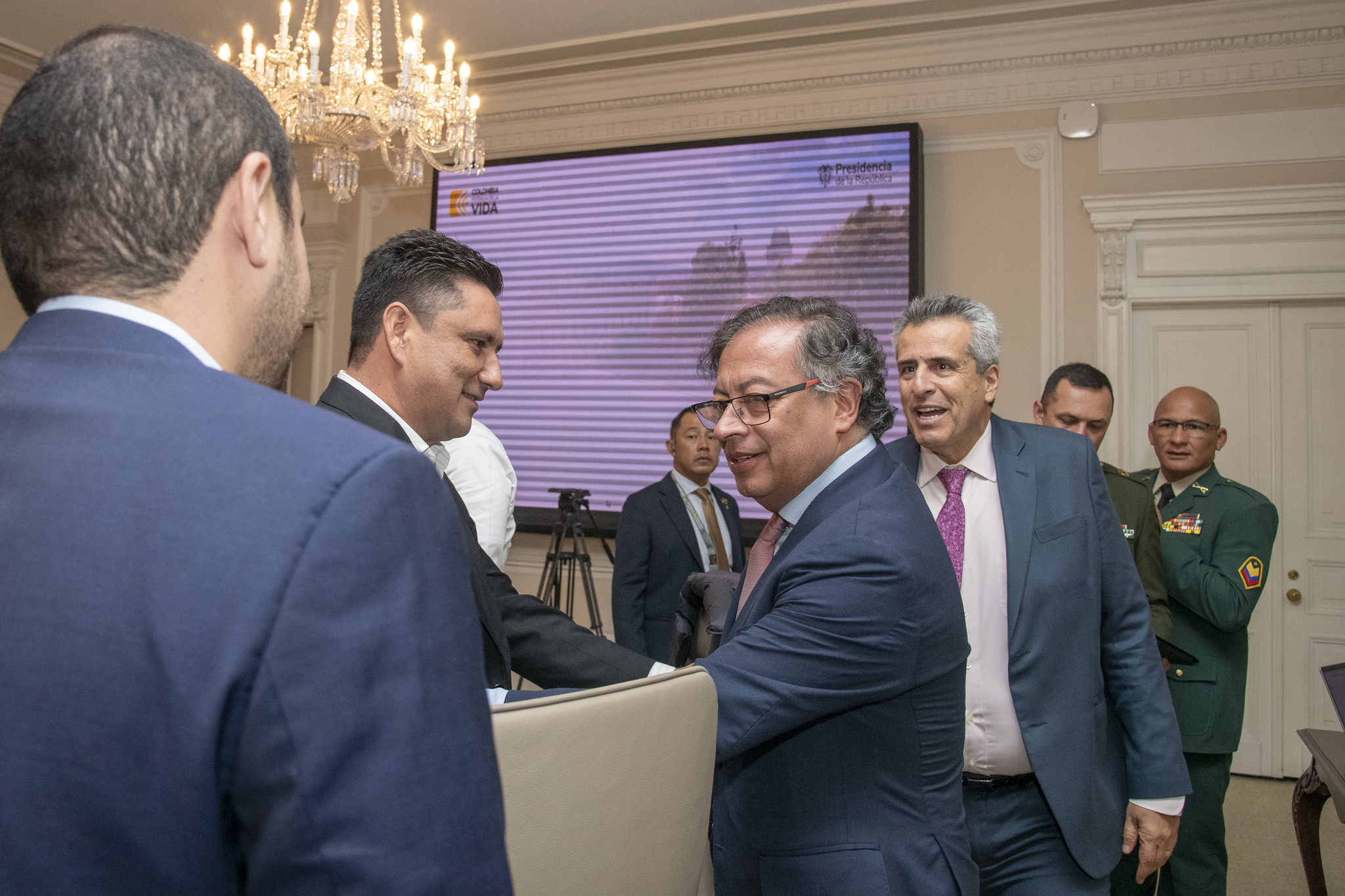 El presidente Petro anunció nueva reunión con gobernadores electos independientes para articular su plan de desarrollo.