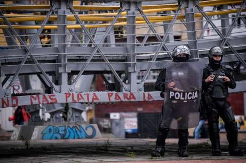 “Son dos los policías heridos por enfrentamientos en Universidad Nacional”, Personería