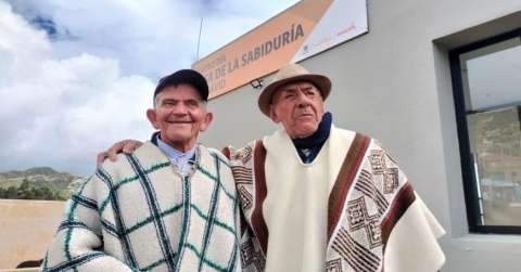 Creatividad sin edad: adultos reinventan su arte en los Centros Día de Bogotá