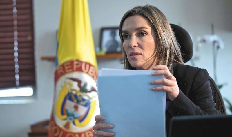 Las regalías podrían sufrir una fuerte caída de no reactivarse la búsqueda de petróleo, alerta María Fernanda Suárez. / Mauricio Alvarado