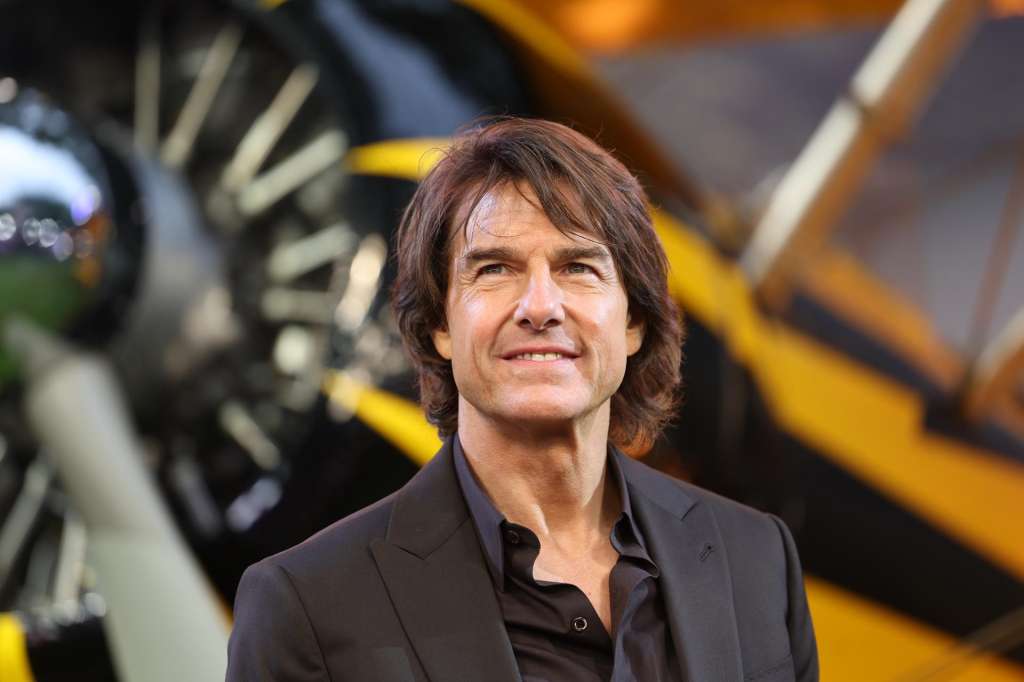 FOTODELDÍA. LONDRES, 15/05/2025.- El actor estadounidense Tom Cruise posa a su llegada al estreno global de "Misión imposible: Sentencia final", este jueves en Leicester Square Gardens, Londres. EFE/NEIL HALL
