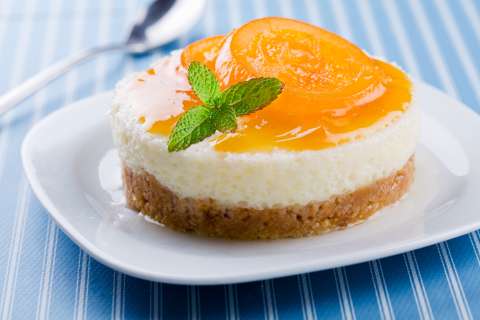 Postre de tres leches con durazno ¡Una delicia!