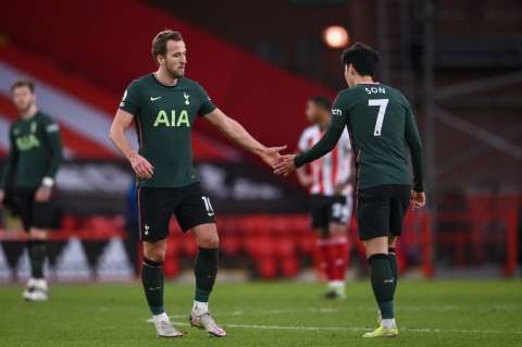 Tottenham ganó y se metió en la pelea a costa del colero de la Premier League