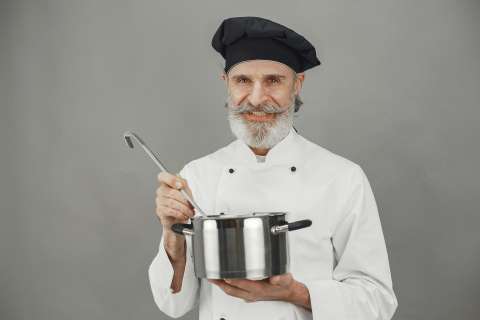 ¿Por qué los chefs usan gorros? Aquí le contamos