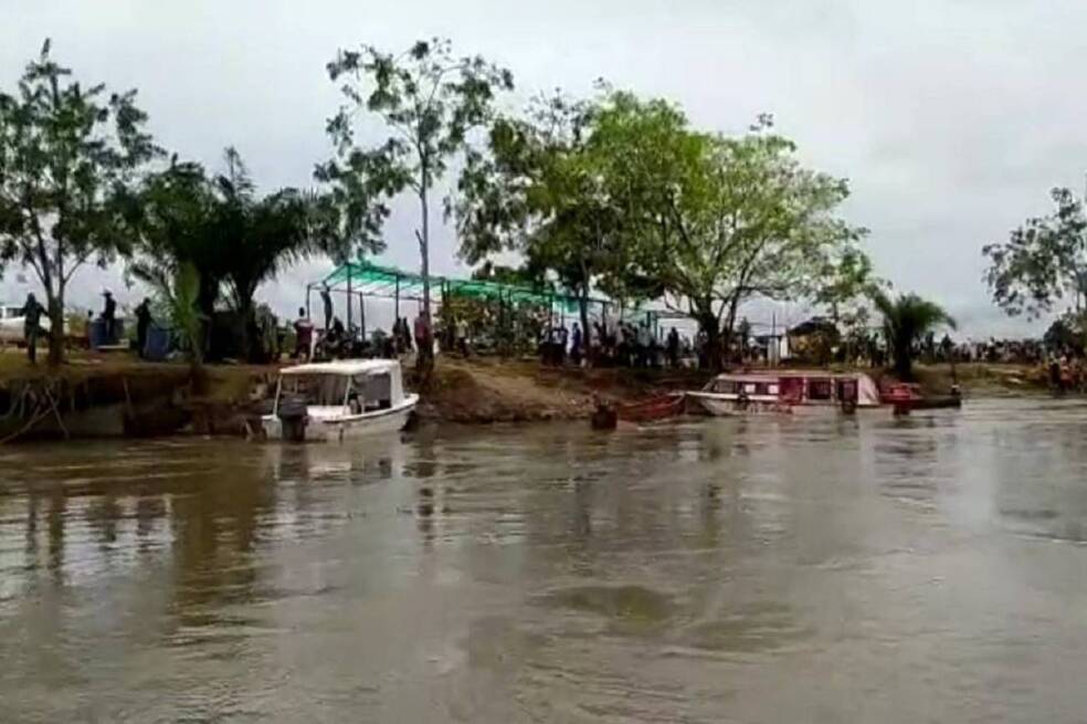 La búsqueda de los cuerpos es adelantada por tres cuerpos de bomberos de municipios del Bajo Cauca.