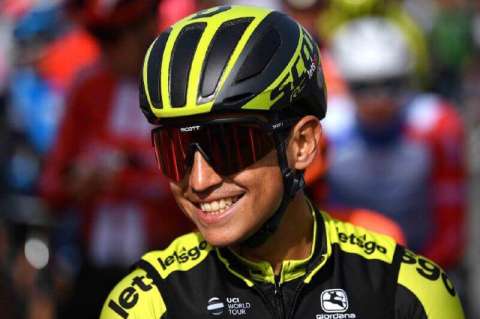 Esteban Chaves: "El recorrido de La Vuelta es bueno para ciclistas como yo"