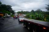 Volvieron a bloquear vía a Buenaventura; se cumplen tres días con paso restringido