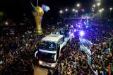 En fotos, la locura en Buenos Aires por la llegada de la selección de Argentina
