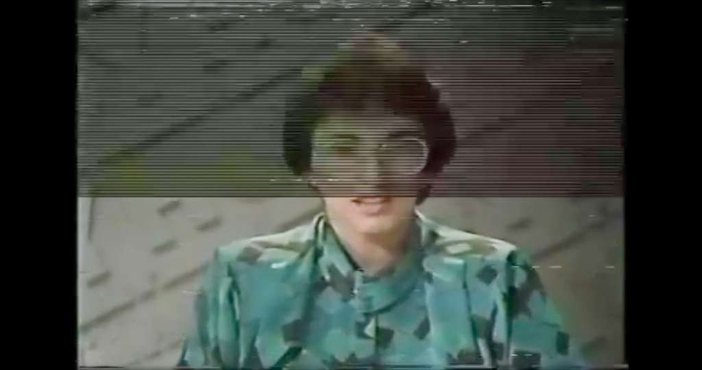 Una de las imágenes de la película, que recolectó transmisiones de noticieros colombianos de una de las épocas más violentas del país.