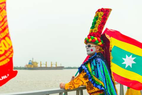 Congo Grande de Barranquilla izó su bandera y celebró 150 años de historia