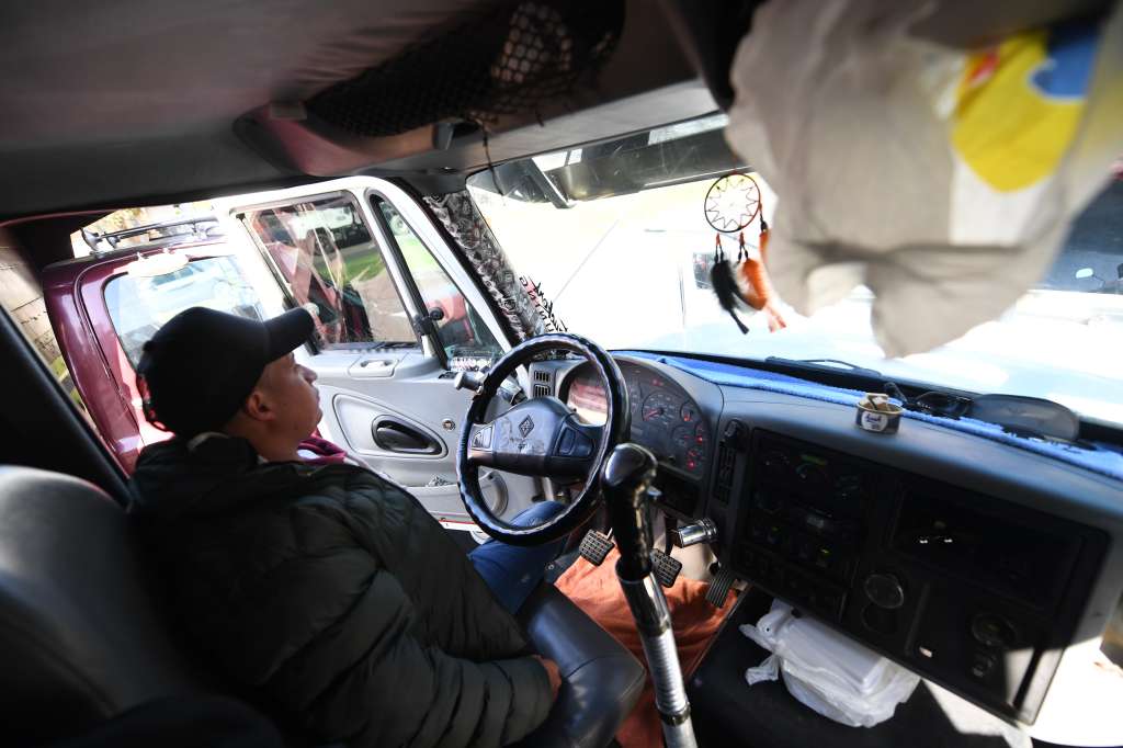 Bloqueo de camioneros por restricciones debido al medio ambiente